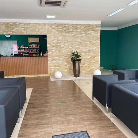 ביריגווי Perola Verde Hotel מראה חיצוני תמונה