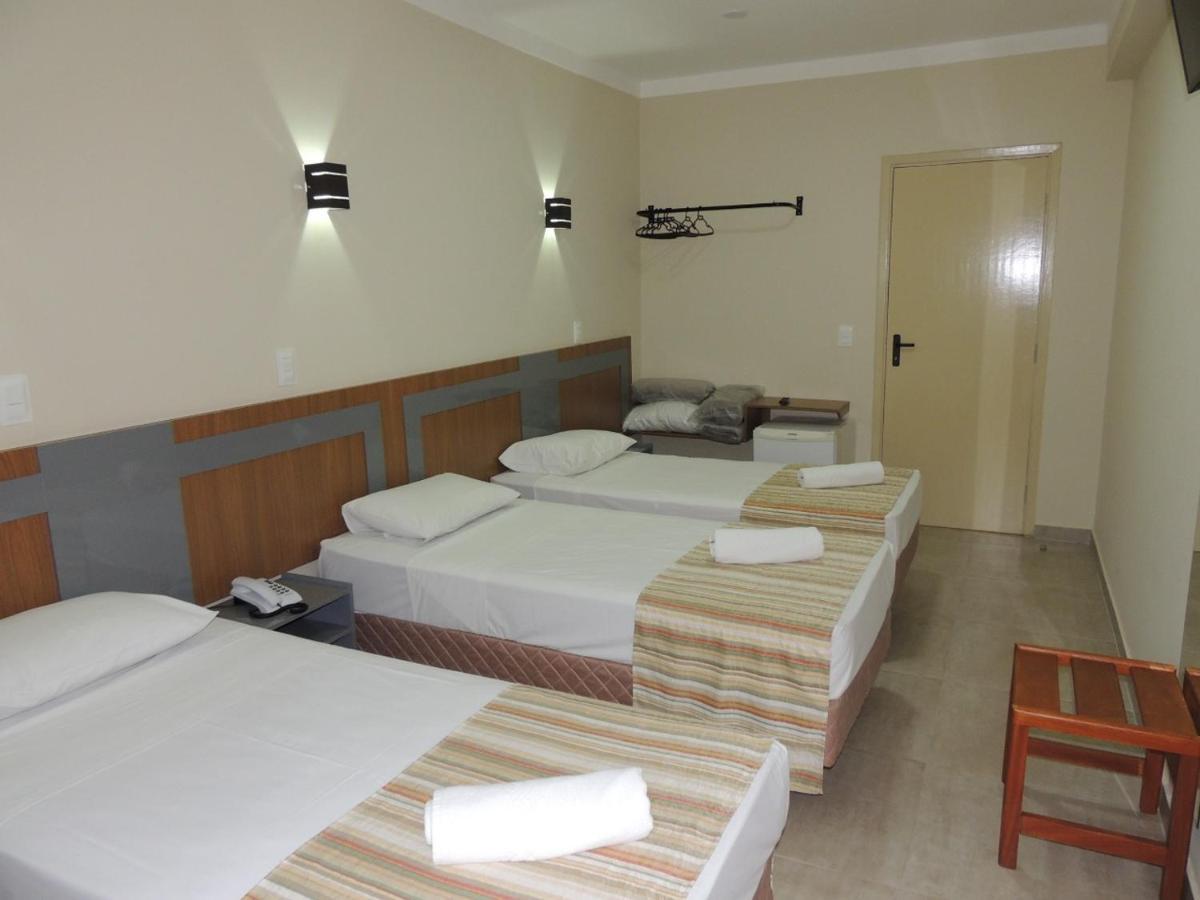 ביריגווי Perola Verde Hotel מראה חיצוני תמונה