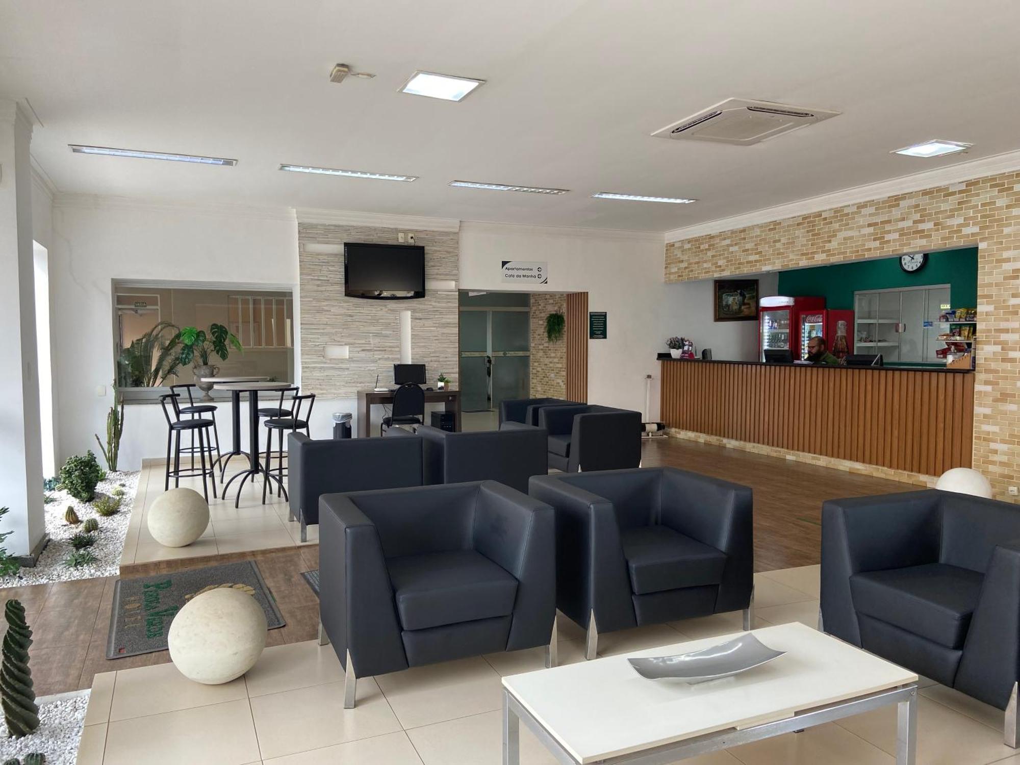 ביריגווי Perola Verde Hotel מראה חיצוני תמונה