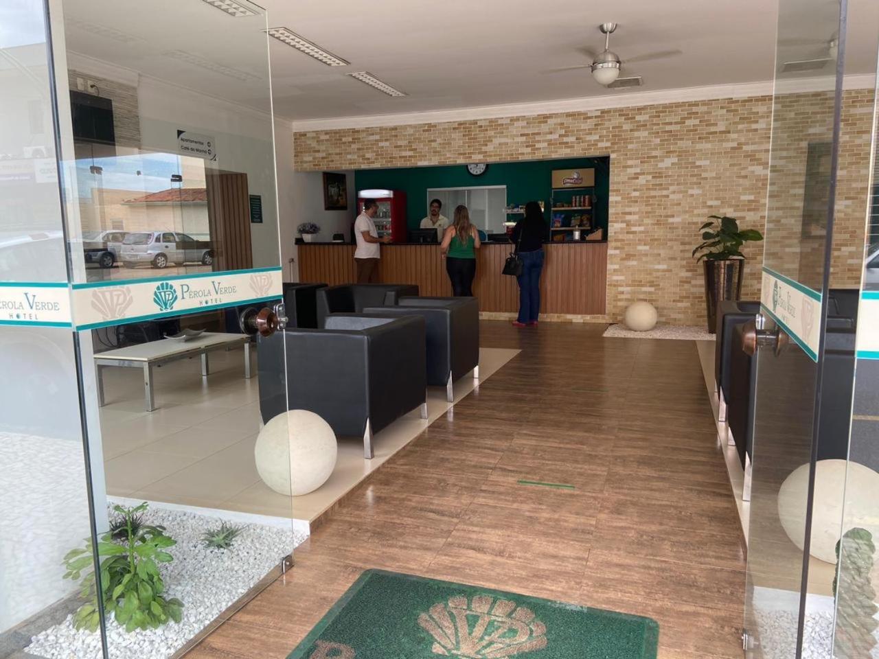 ביריגווי Perola Verde Hotel מראה חיצוני תמונה