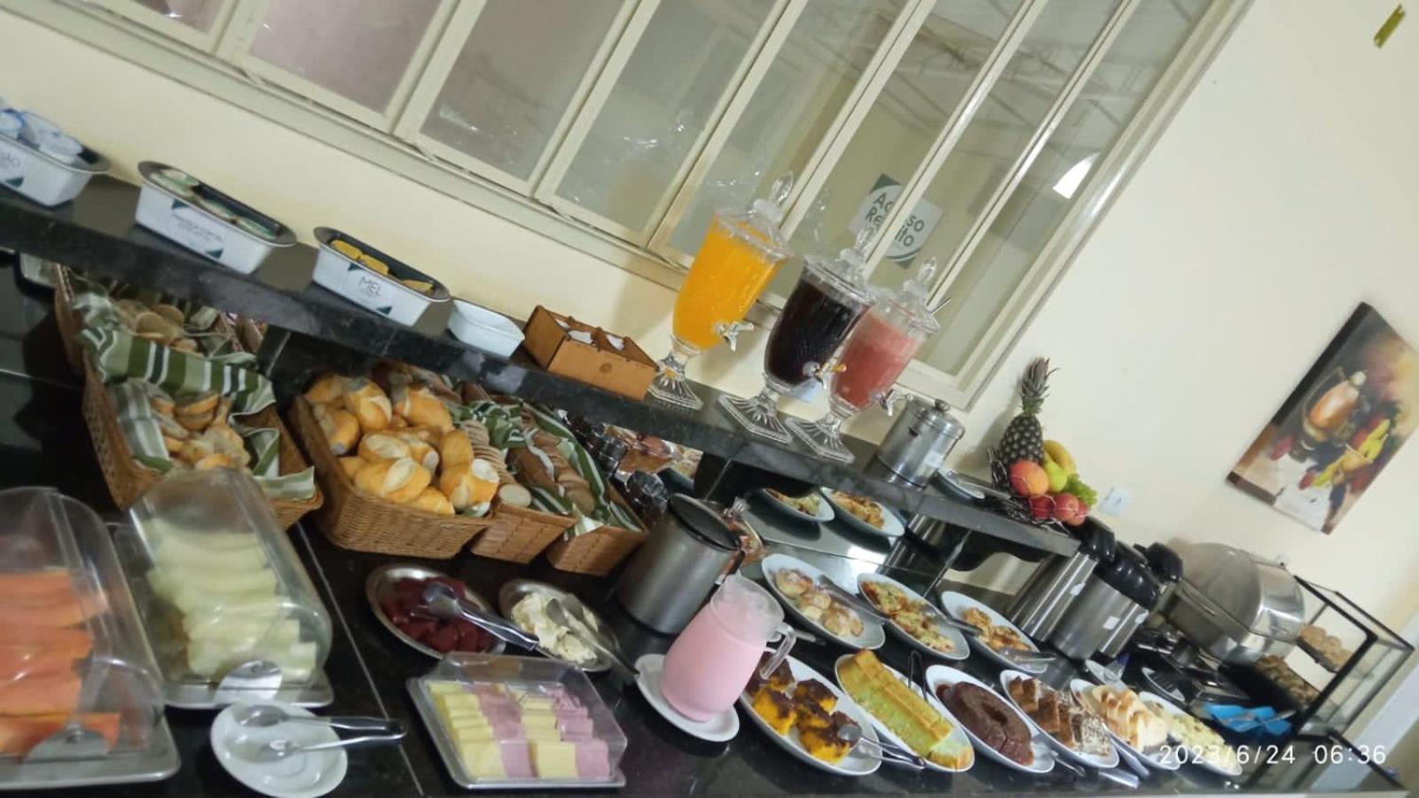 ביריגווי Perola Verde Hotel מראה חיצוני תמונה